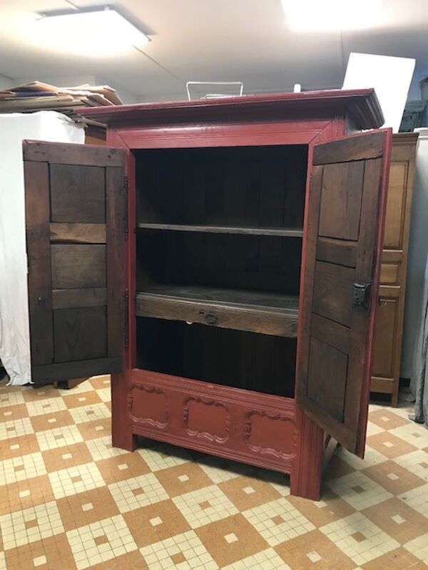 Armoire guérandaise sang de boeuf