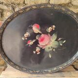 Hand-painted tray in enamelled sheet metal with a bouquet of Napoleon flowers