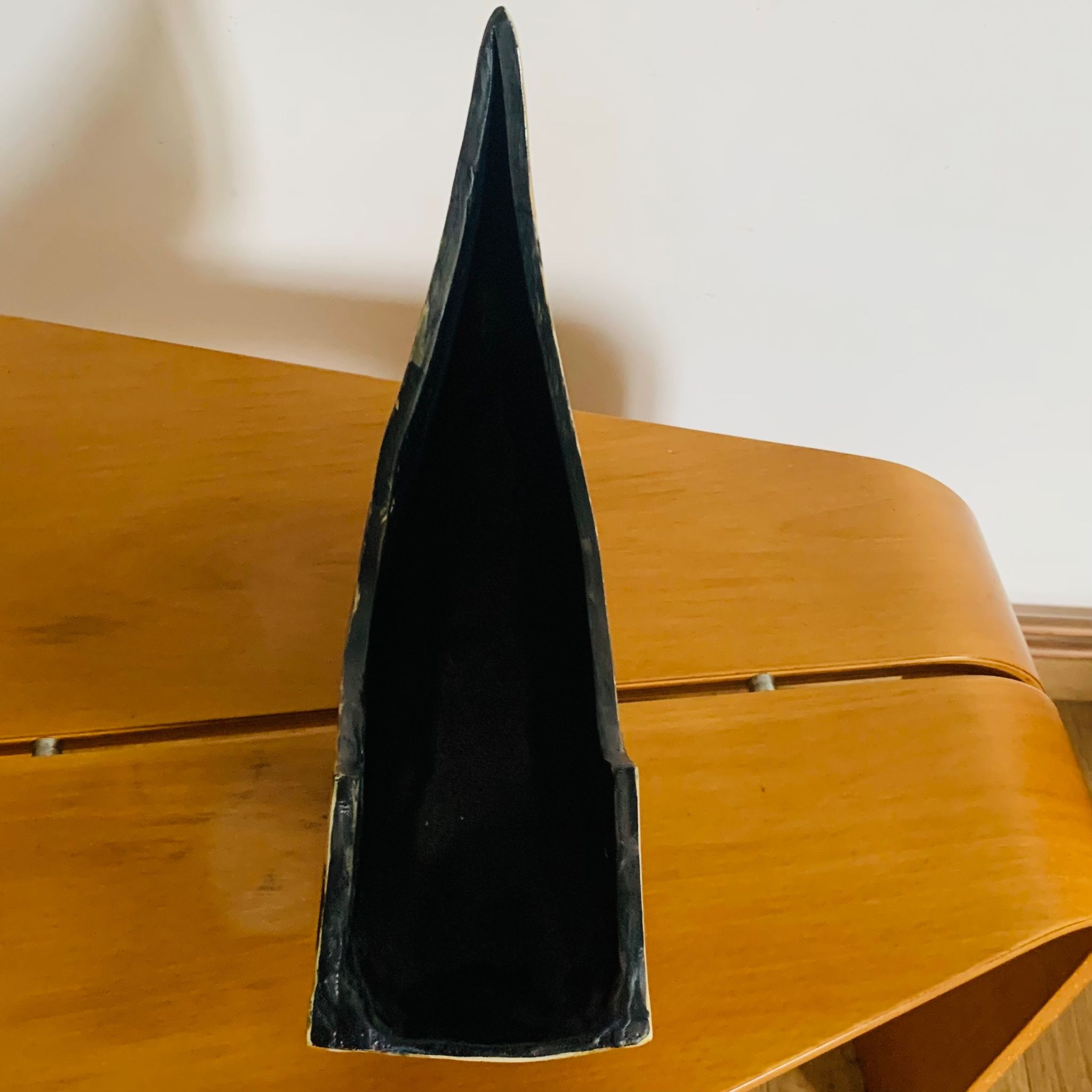 Sculptural bird bowl in glazed ceramic