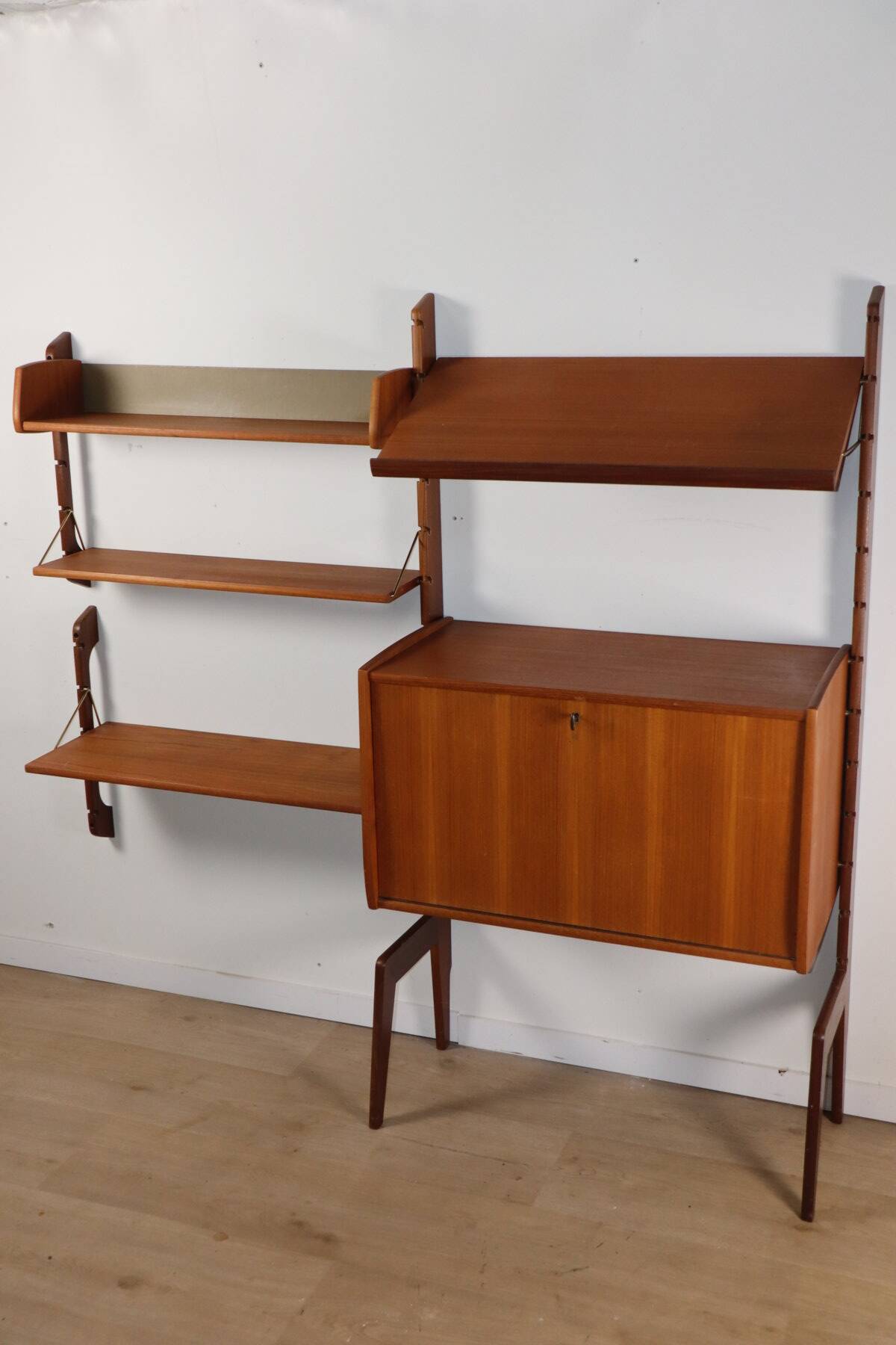 Modular Scandinavian wall library – Blindheim Møbelfabrik – 1960