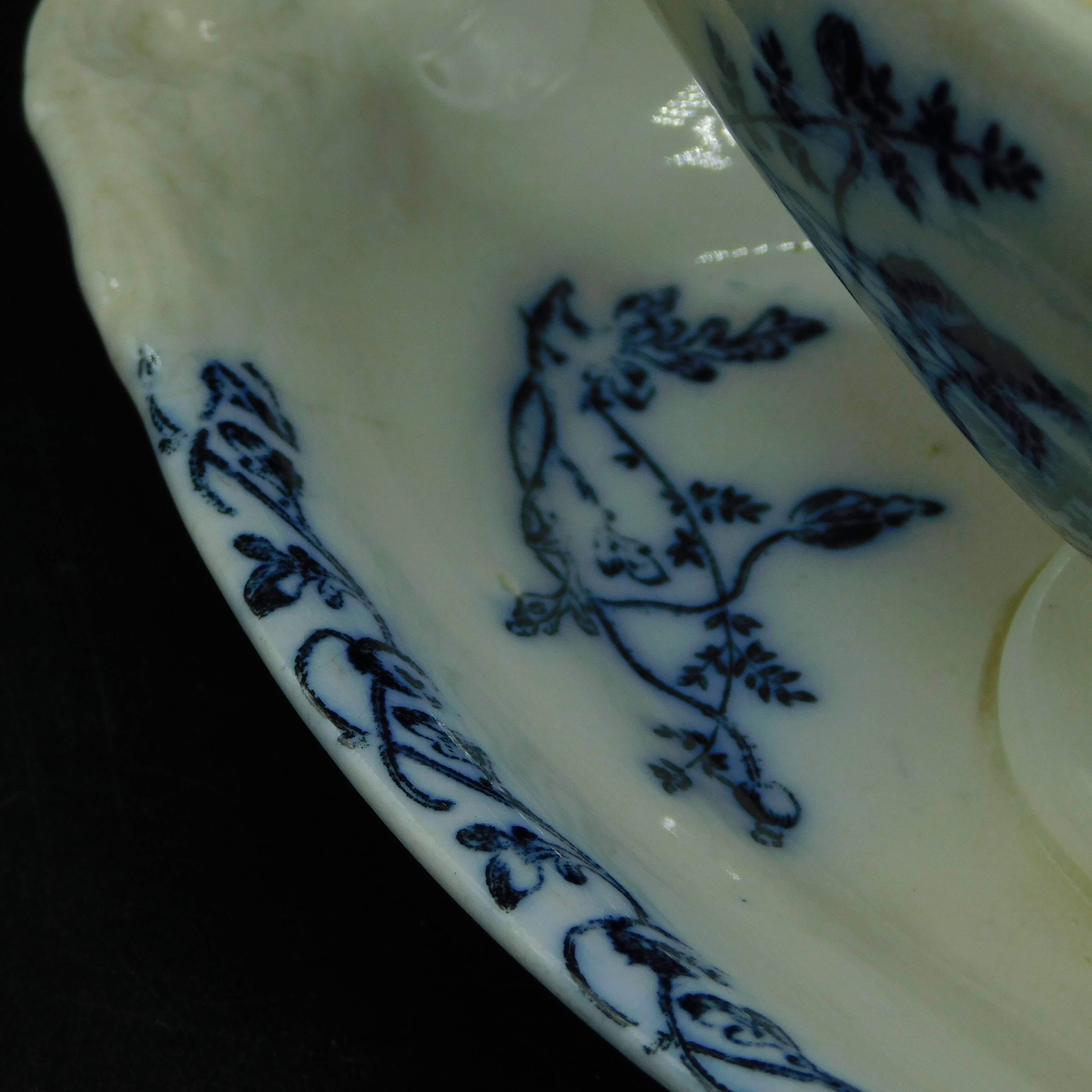 Saucière Art Nouveau, Terre de Fer, poppies