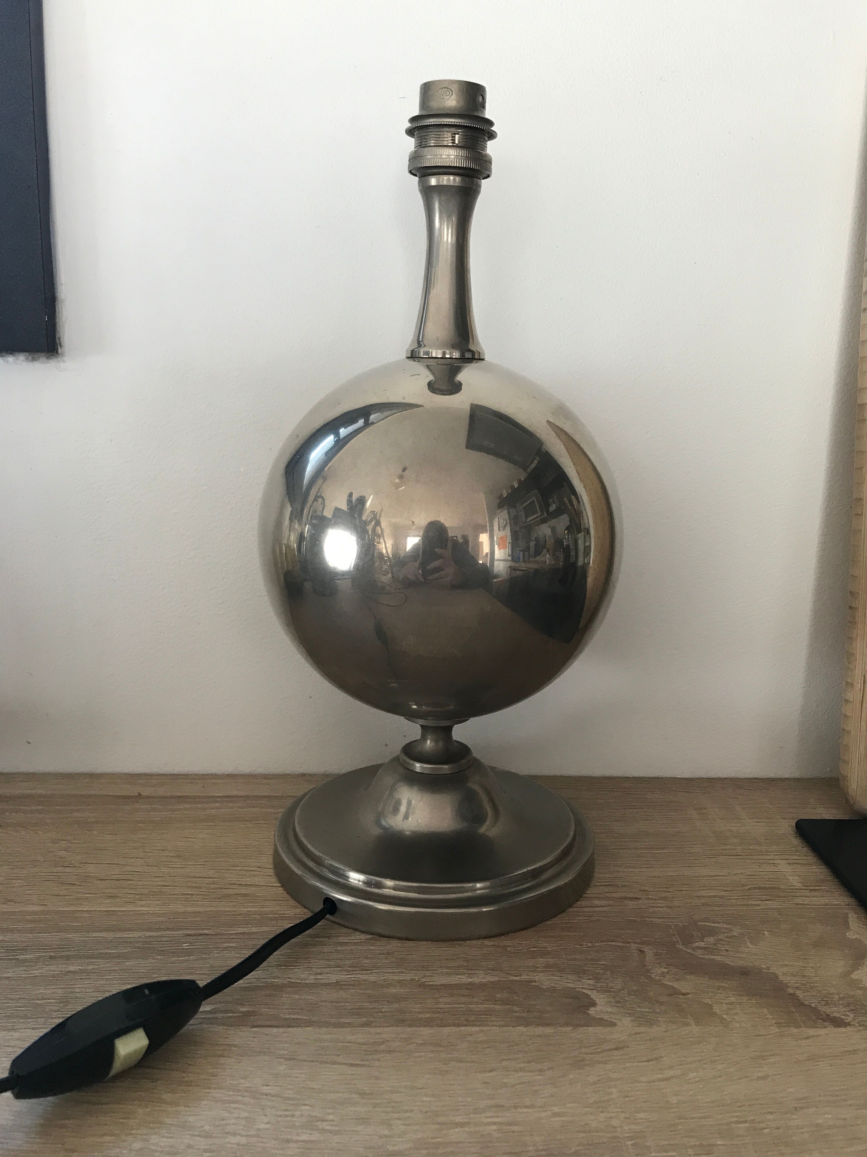 Barbier ball lamp