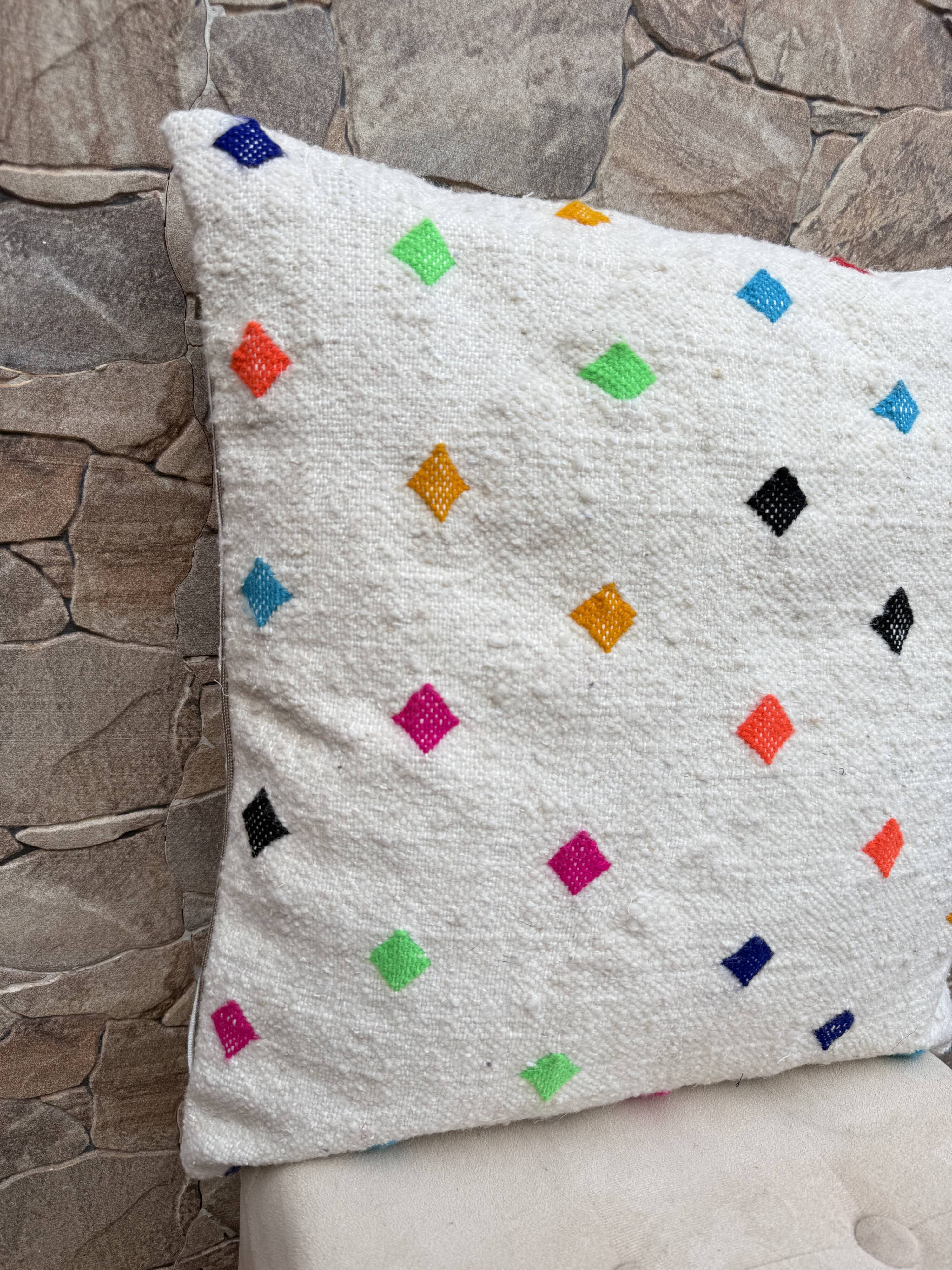 Handmade Berber wool Kilim cushion: Moroccan floor cushion