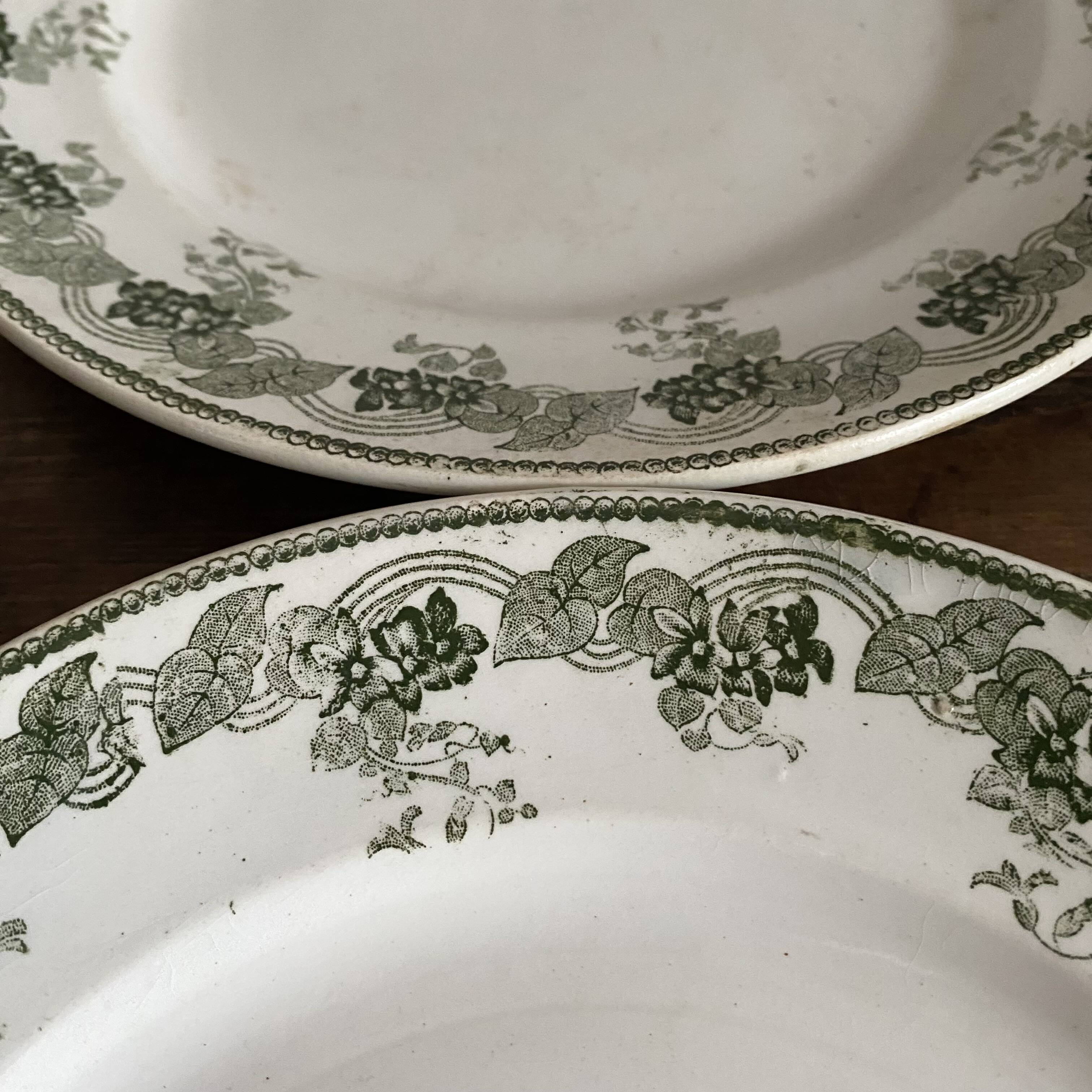 Iron earth dessert plates Moulins des loups Violetta