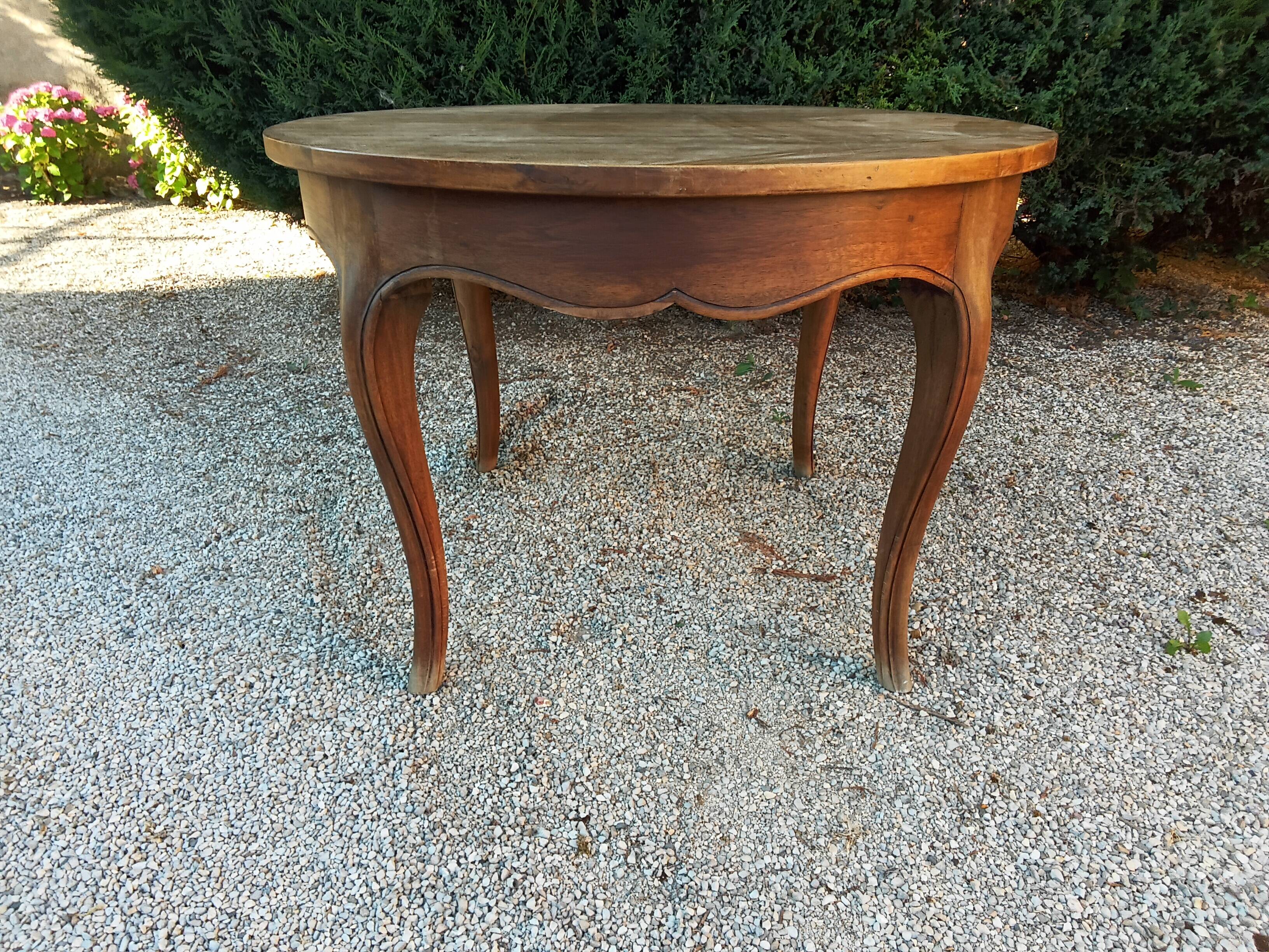 Round table + two extensions