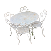 Wrought iron garden lounge