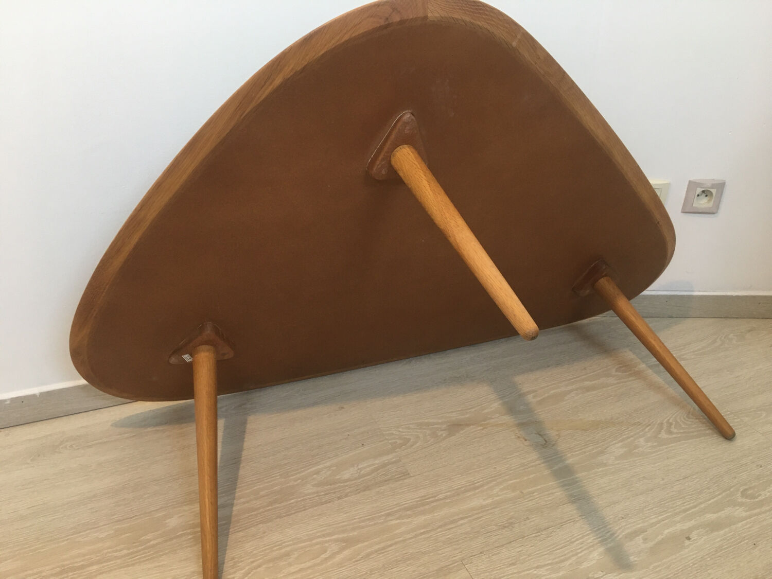 Red edition coffee table