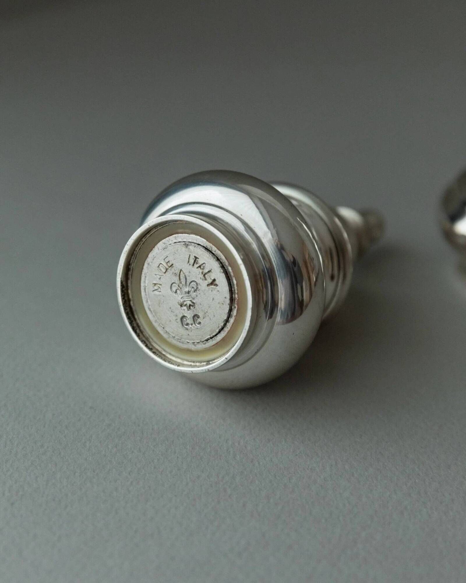 Silver-plated vintage salt shaker and pepper mill set, 1970s Italy, elegant metal table décor