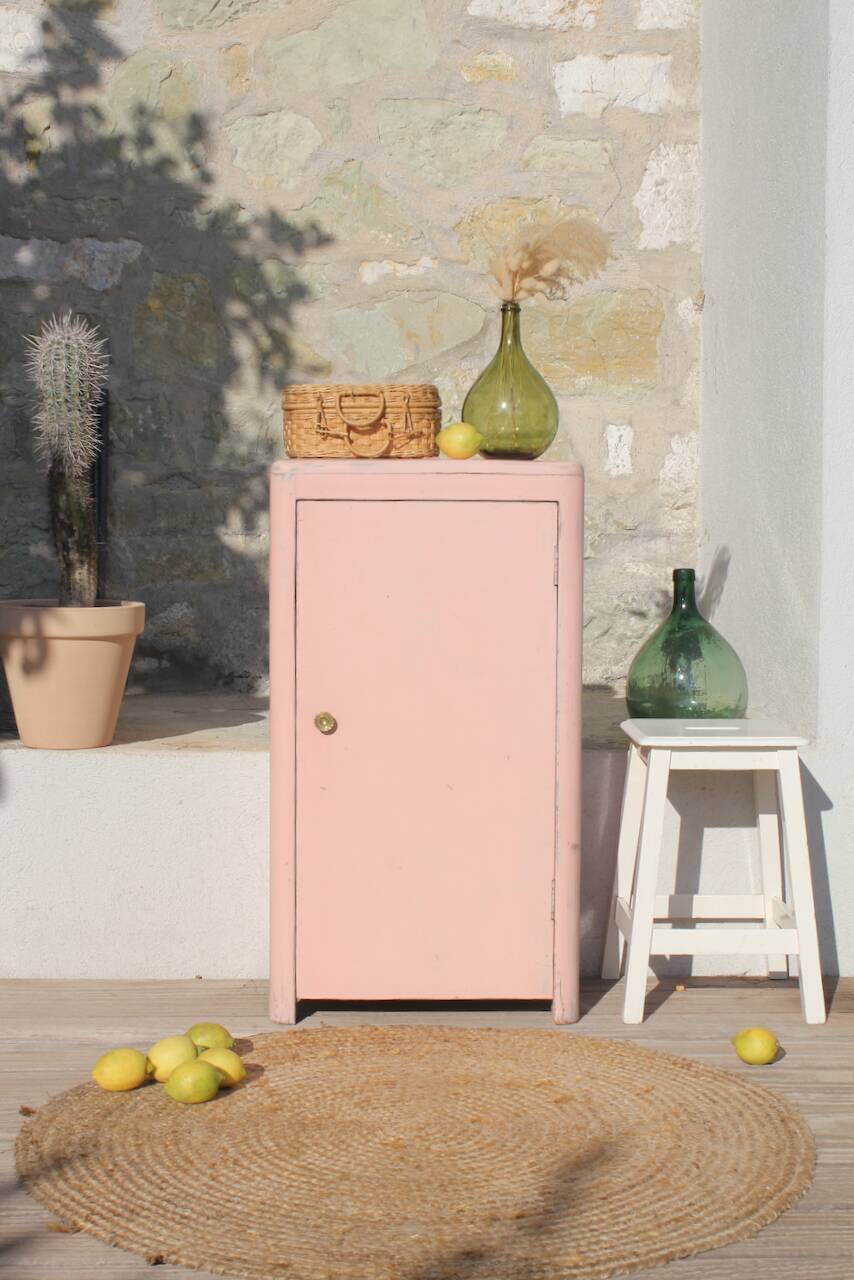 Small powder pink Parisian wardrobe