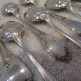 12 silver-plated metal teaspoons, goldsmith J Brille, rocaille ribbon decor