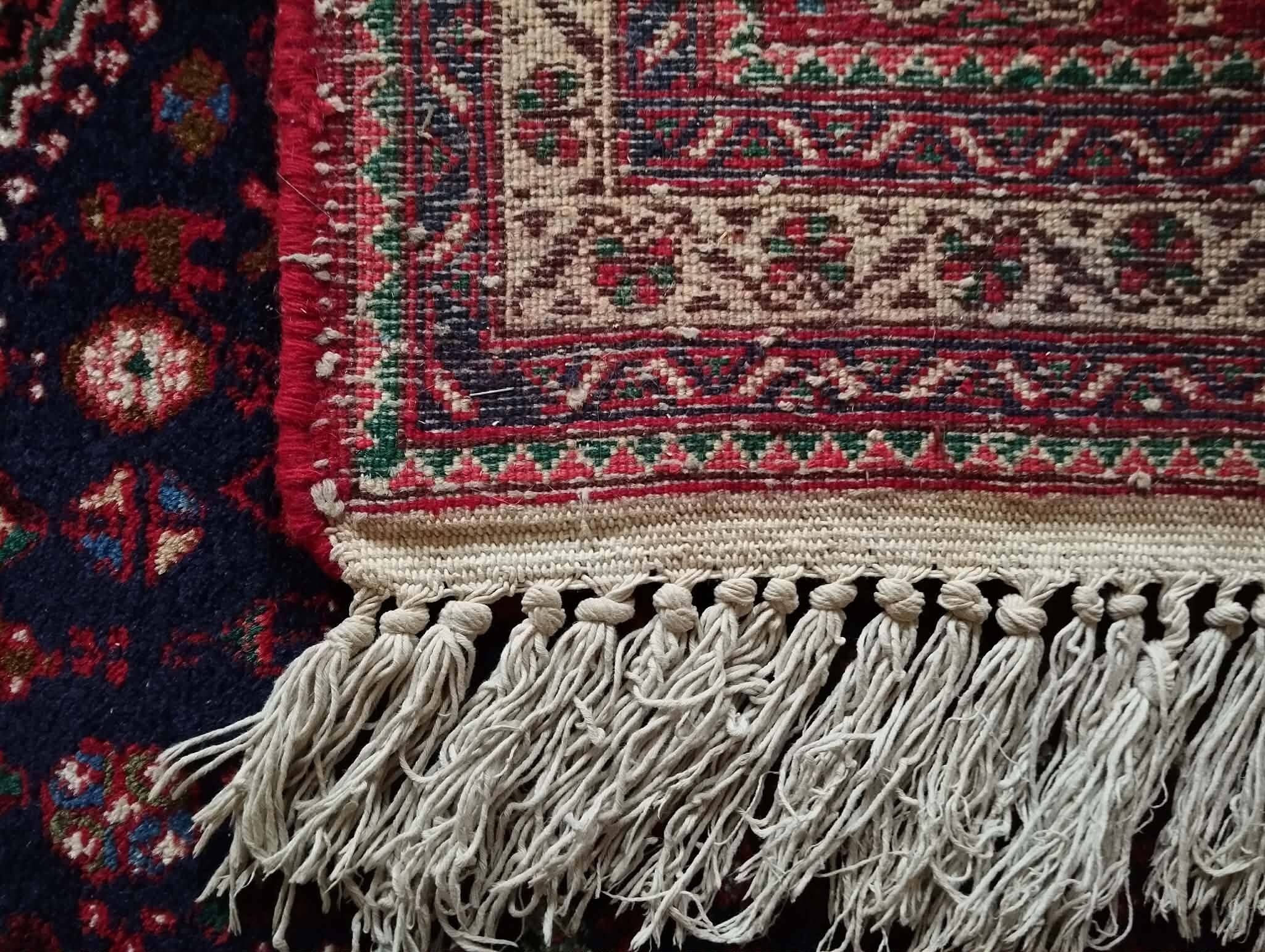 Handmade Persian Shiraz rug 161x106cm
