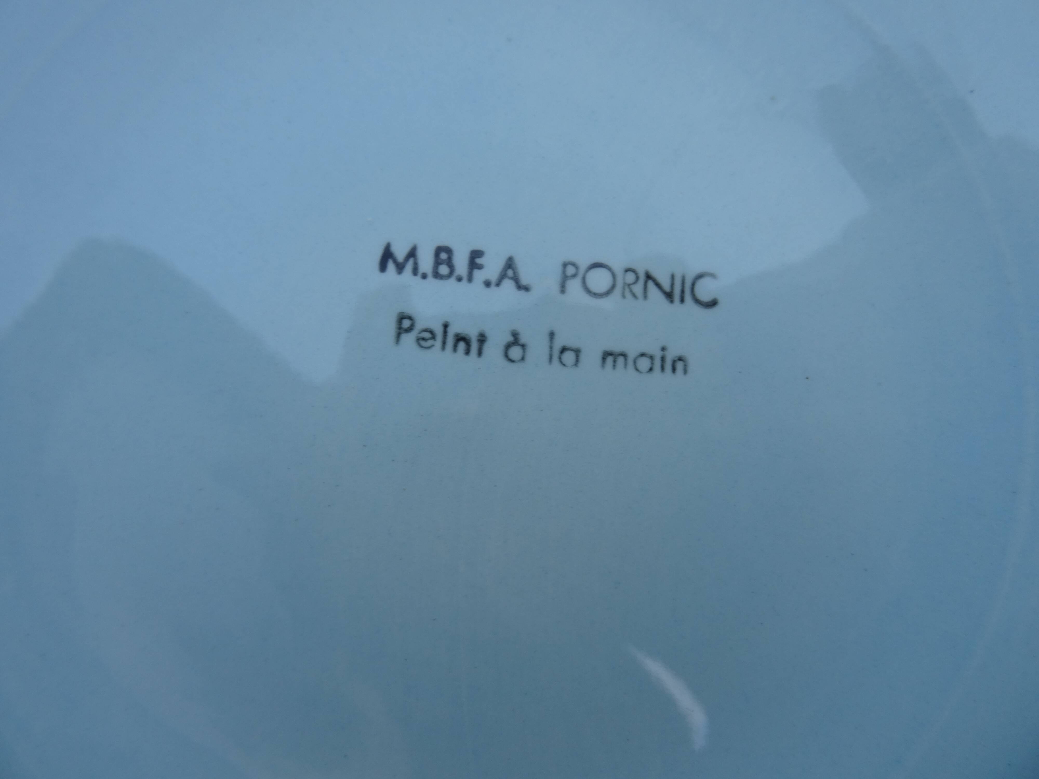 Ceramic oyster service