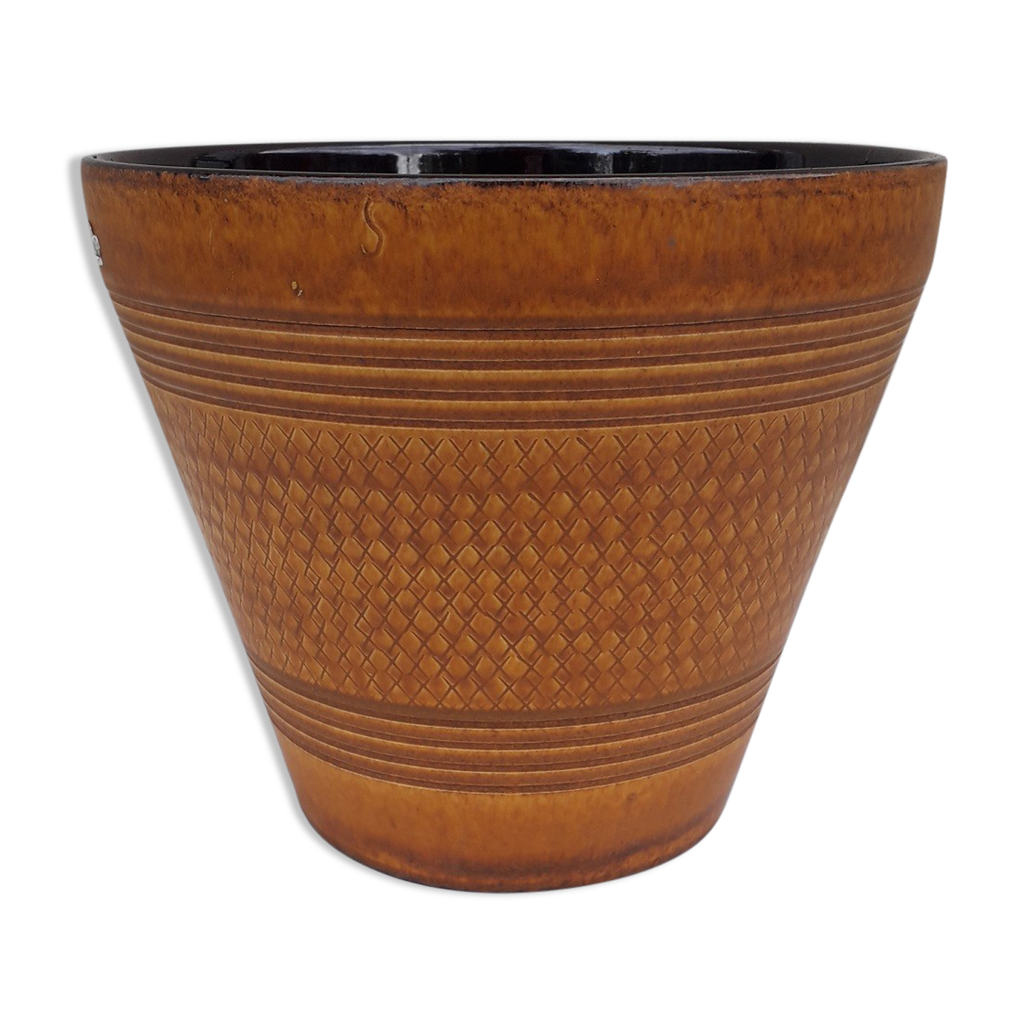 Ceramic pot cover signed