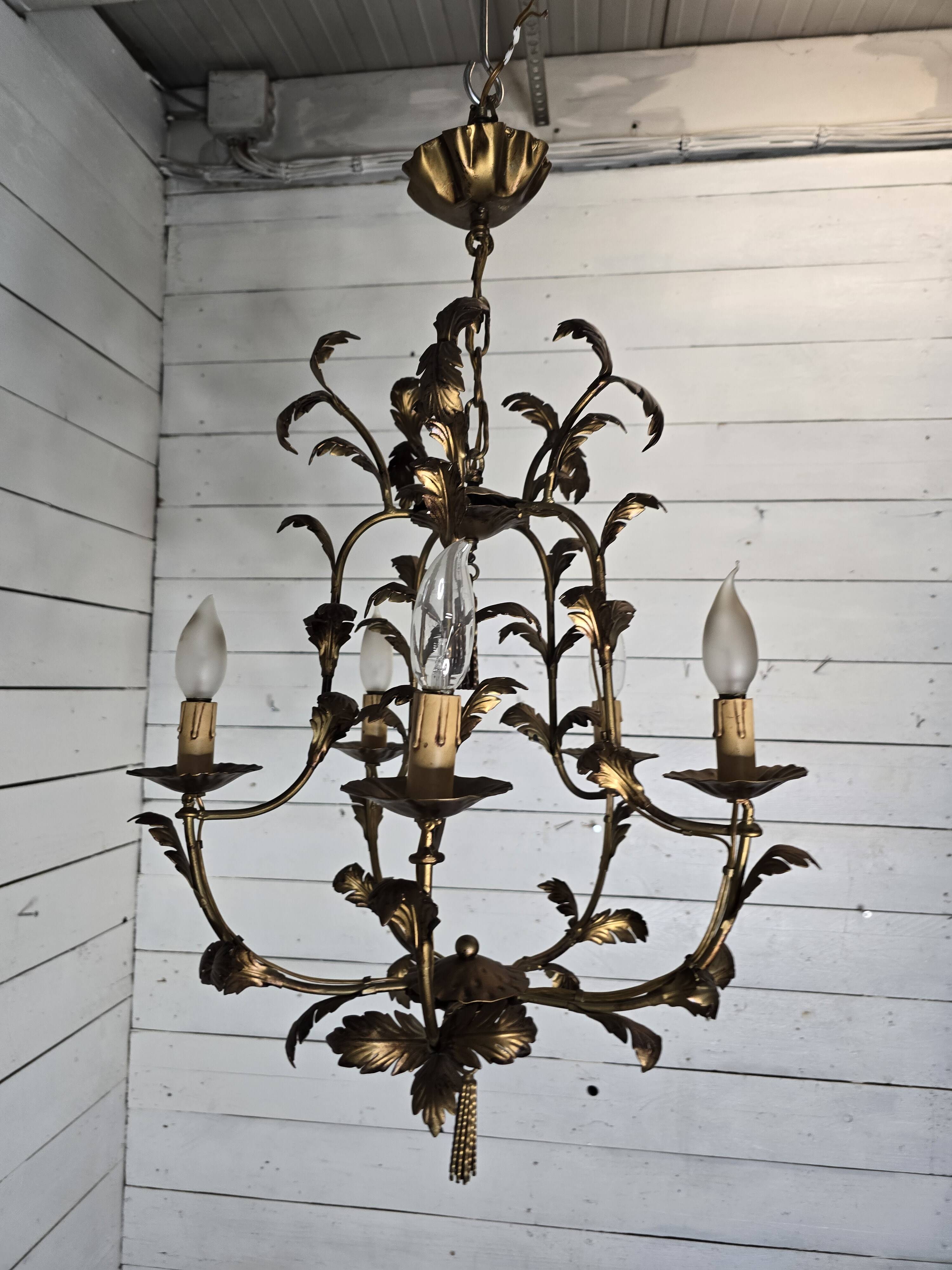 Vintage 5-light foliage chandelier in gold metal