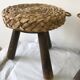 Paire de tabourets en bois et paille tressée