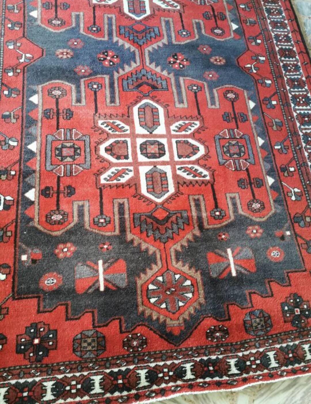 Persian carpet from Iran Bakhtiar