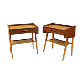 Paire de table de nuit du milieu du siècle en teck -Suède années 1950