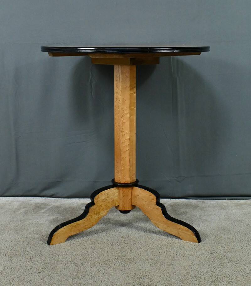 Speckled Maple Pedestal Table, Napoleon III Period – Part 2 of the 19th Century