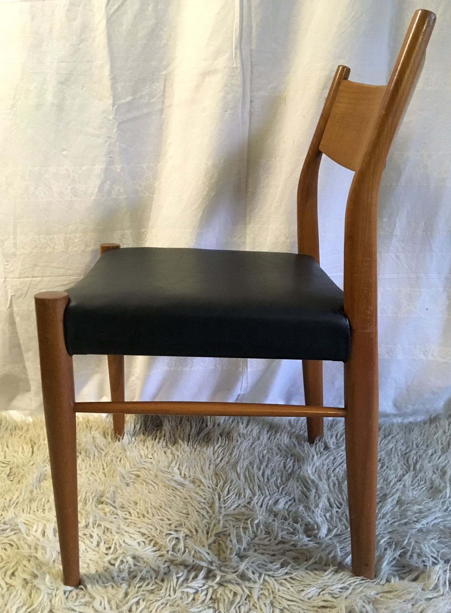 Series of 6 Scandinavian chairs in teak 50/60
