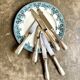 6 Guy Degrenne dessert knives in silver metal
