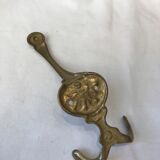 Brass patère