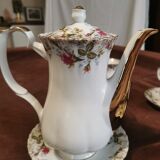 Vintage tea set in chodziez porcelain