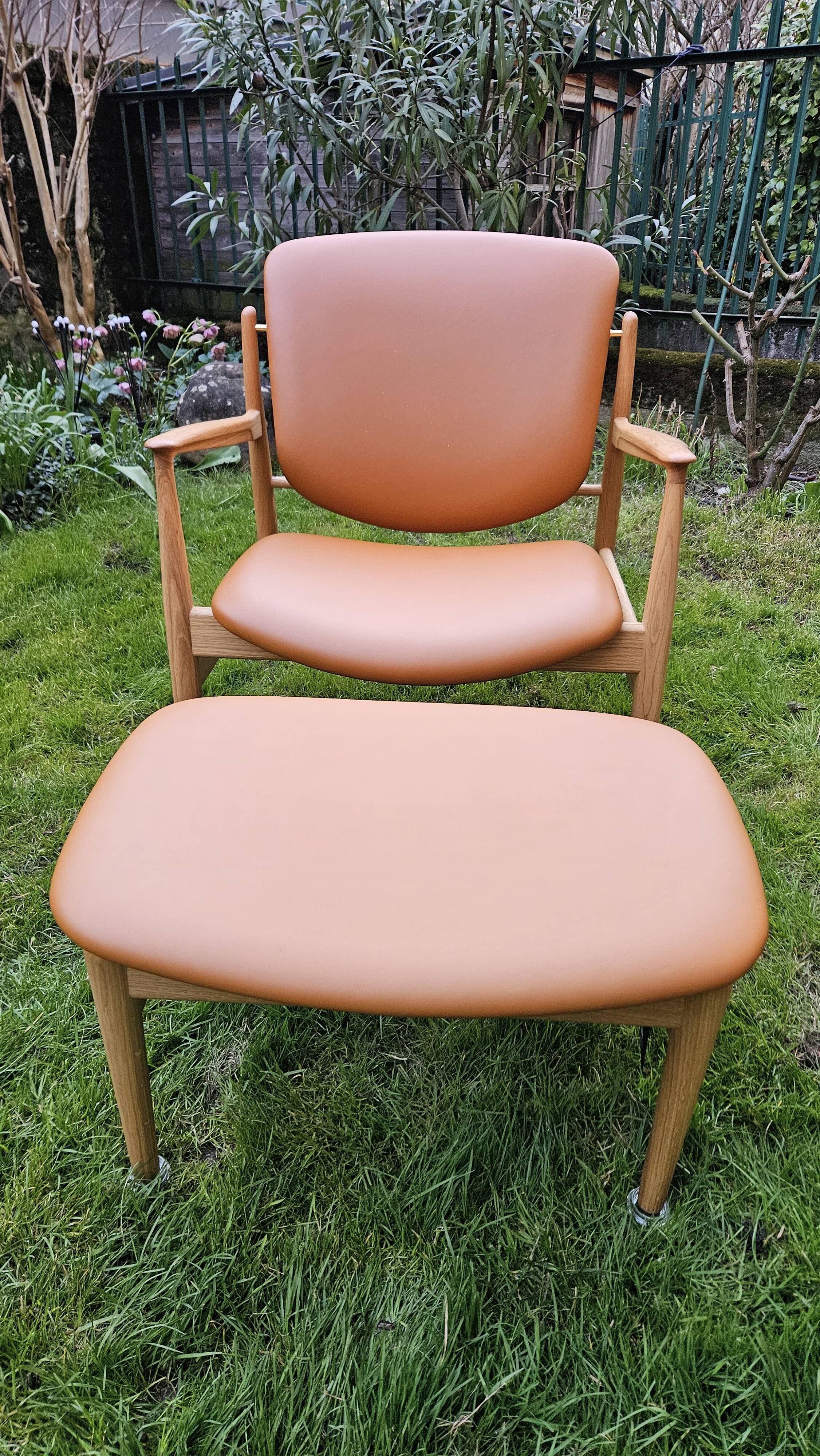 2 "The French Chair" seats by designer Finn Juhl and 1 matching footrest.