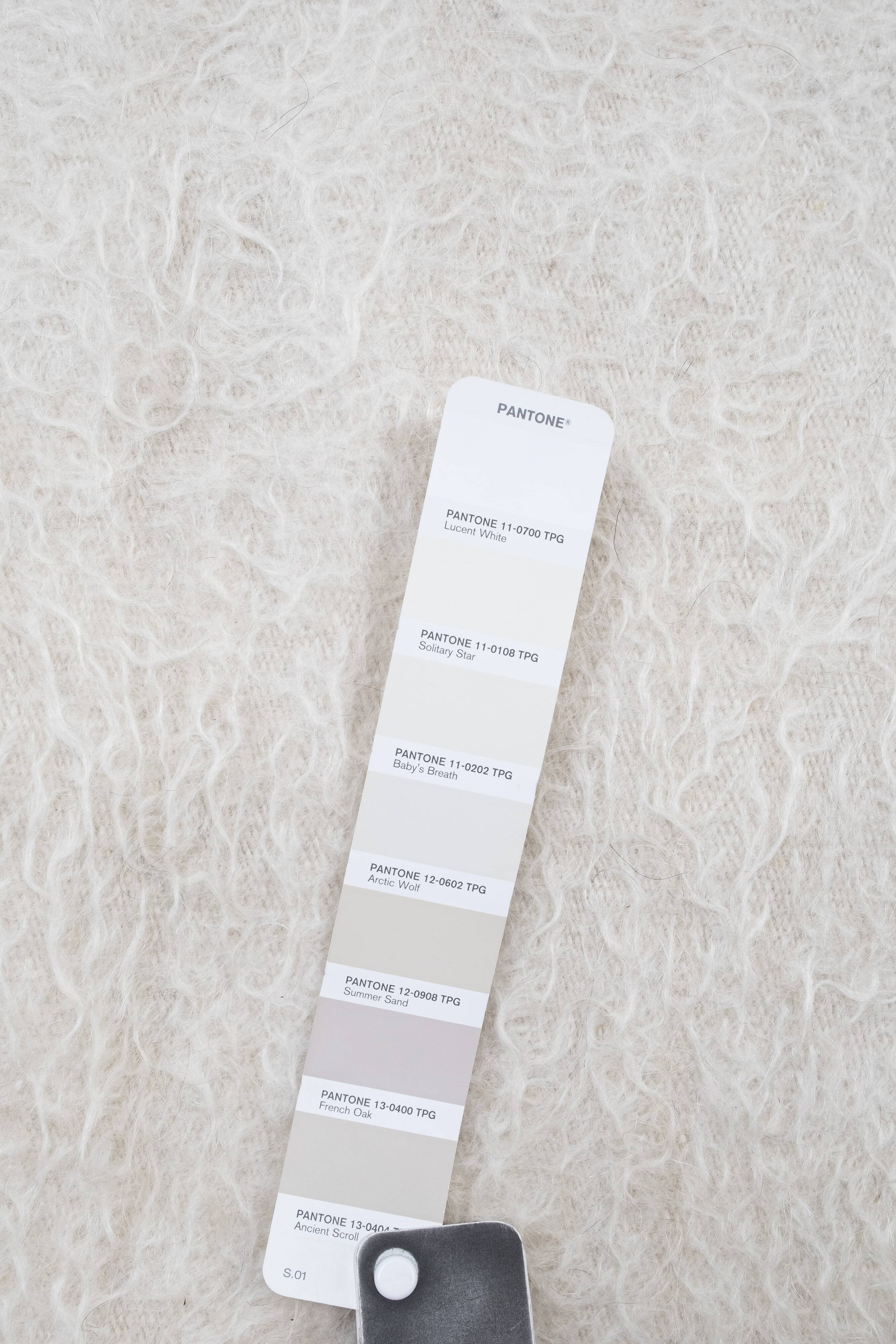 1970s Vintage White Siirt Kilim Blanket Rug 4'2" X 6'2"