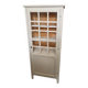 Armoire vitrine parisienne