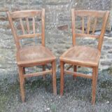 Pair of wooden chairs from the 60s/70s