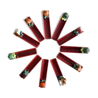 Box of 12 knife doors "vegetables" - earthenware - 8,5x2 cm