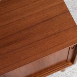 Small Danish sideboard in teak by Hundevad 1960s - 108 cm