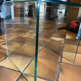 Table basse verre moulé