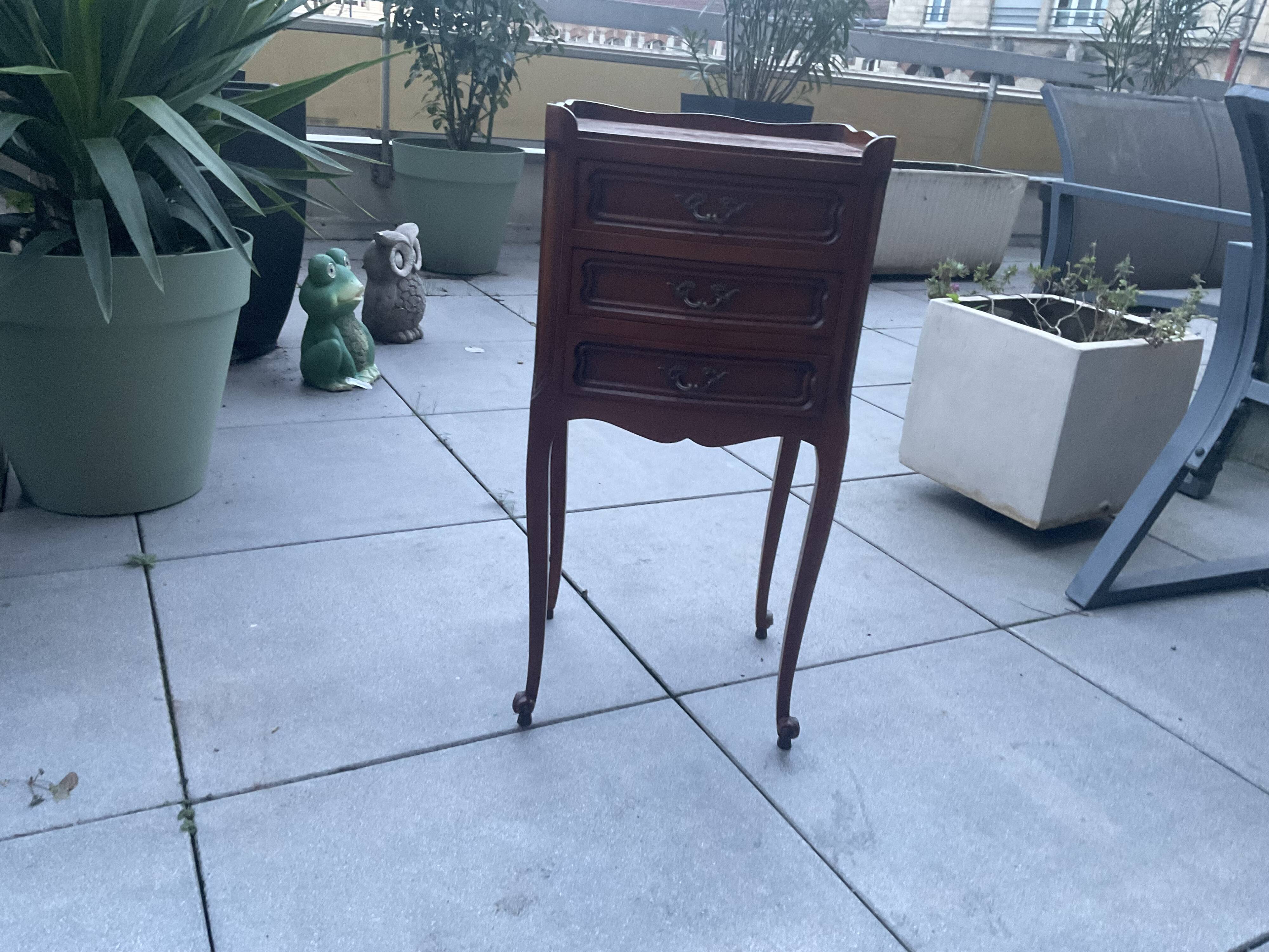 Leopold Bedside Table