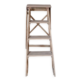 Stepladder