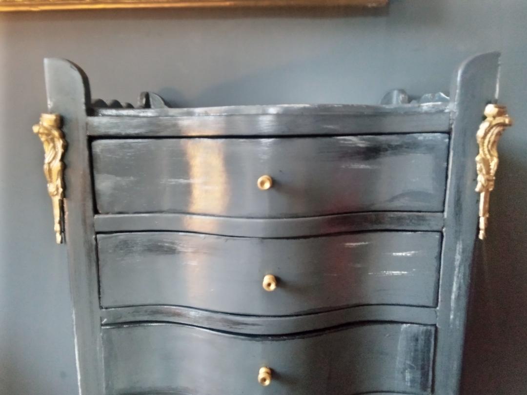 Small grey dresser patinated Louis XV style