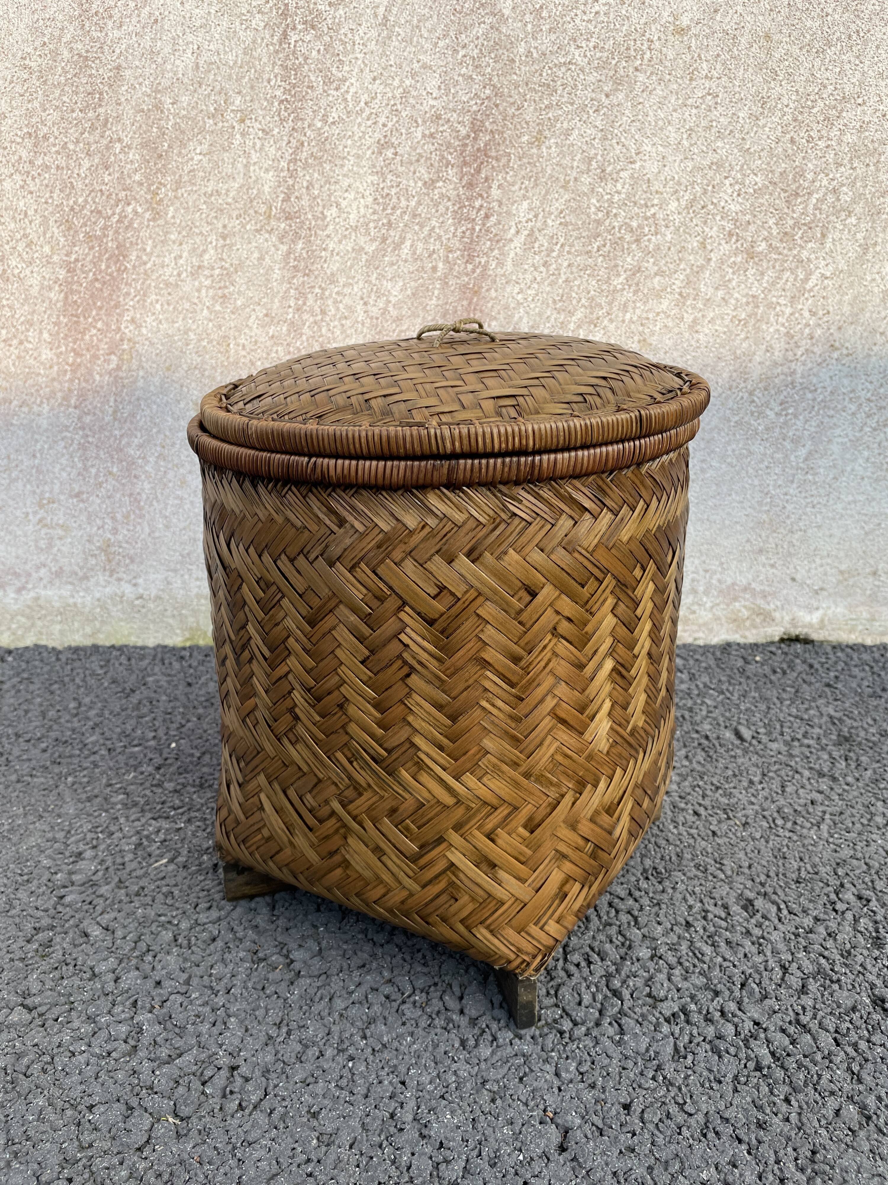 Basket with lided bamboo from Asia