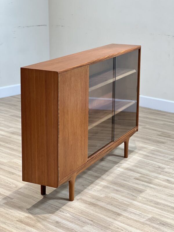 Mid-Century Showcase by McIntosh