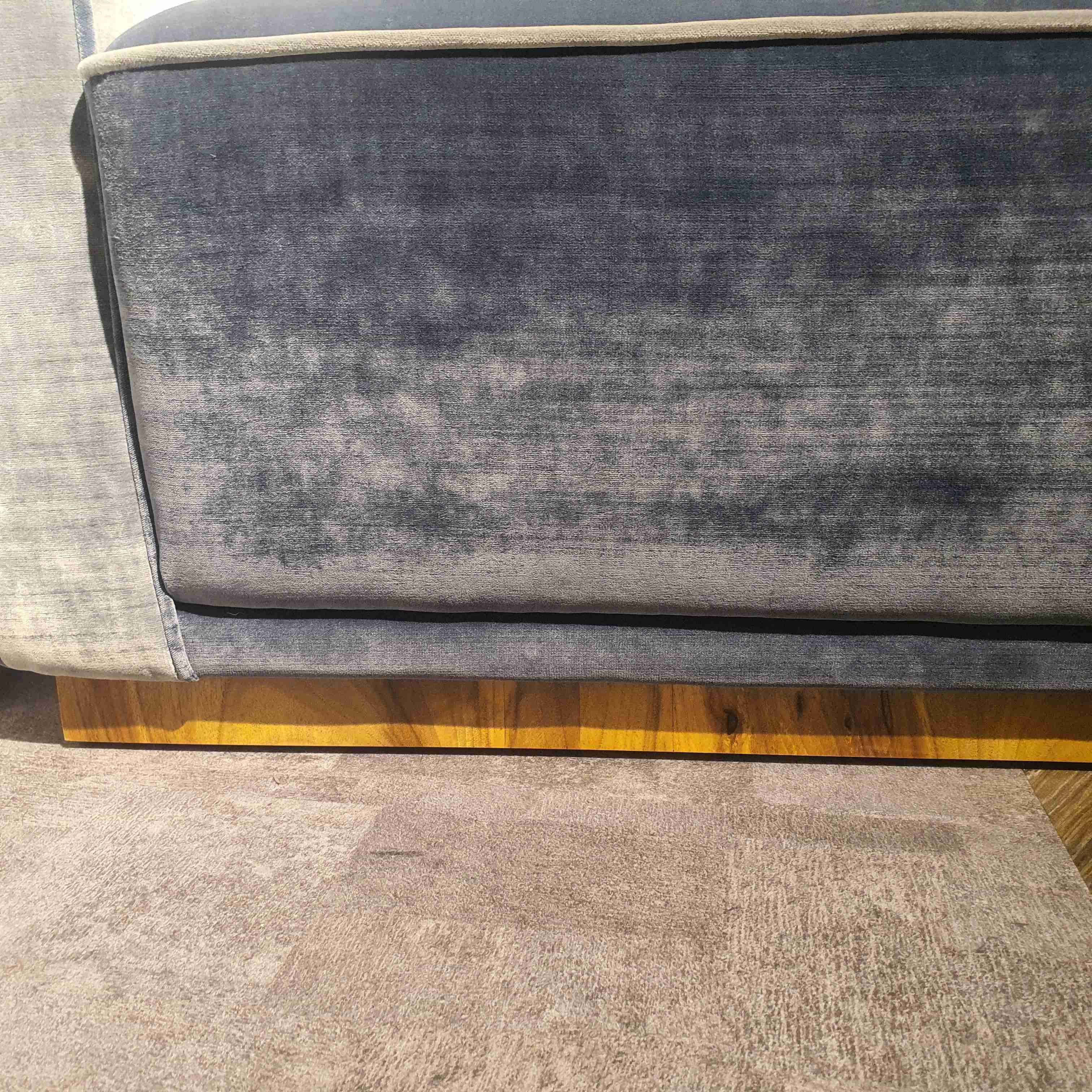 Art Deco sofa, HasModern