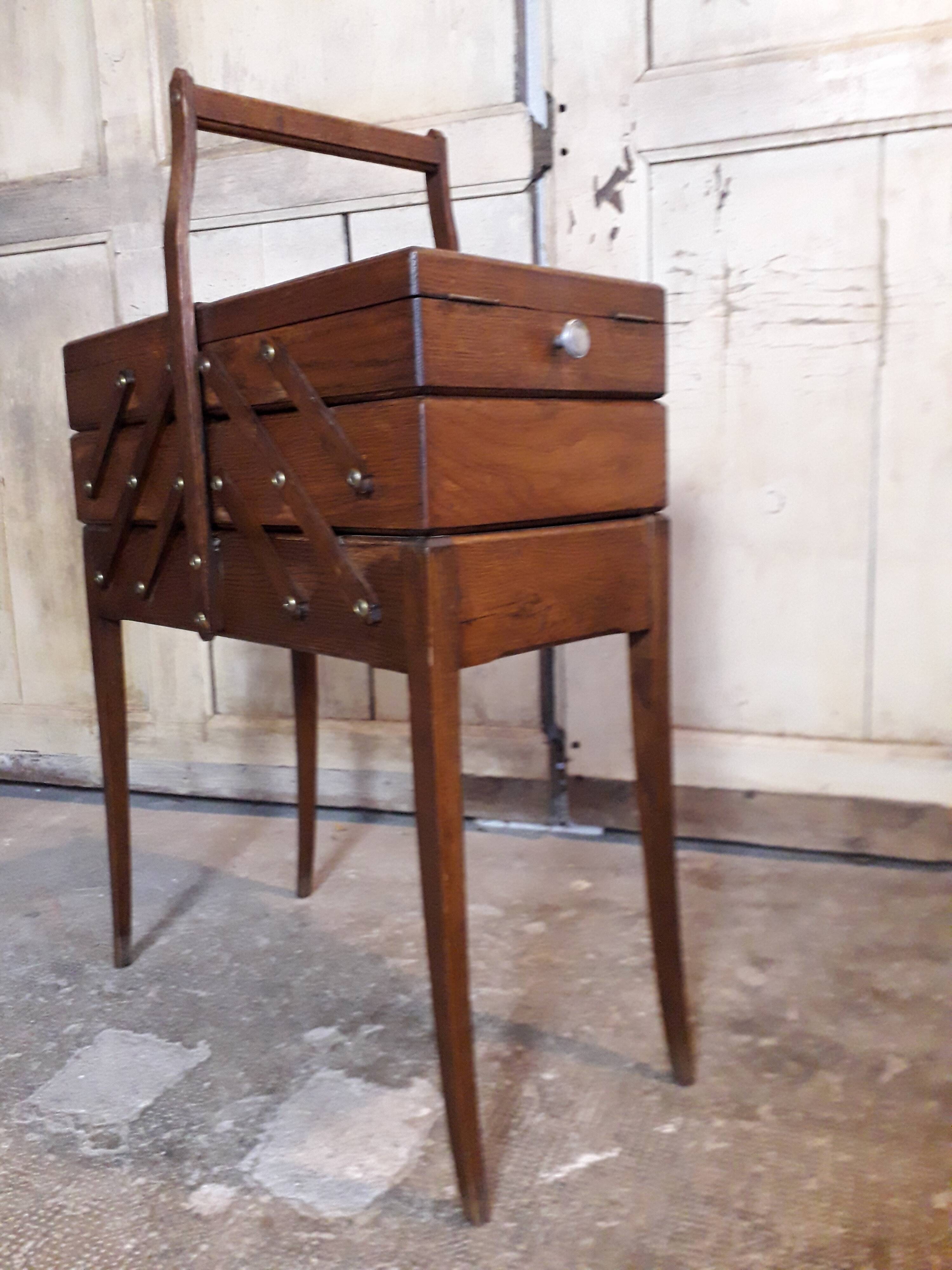 Worker for dressmaker