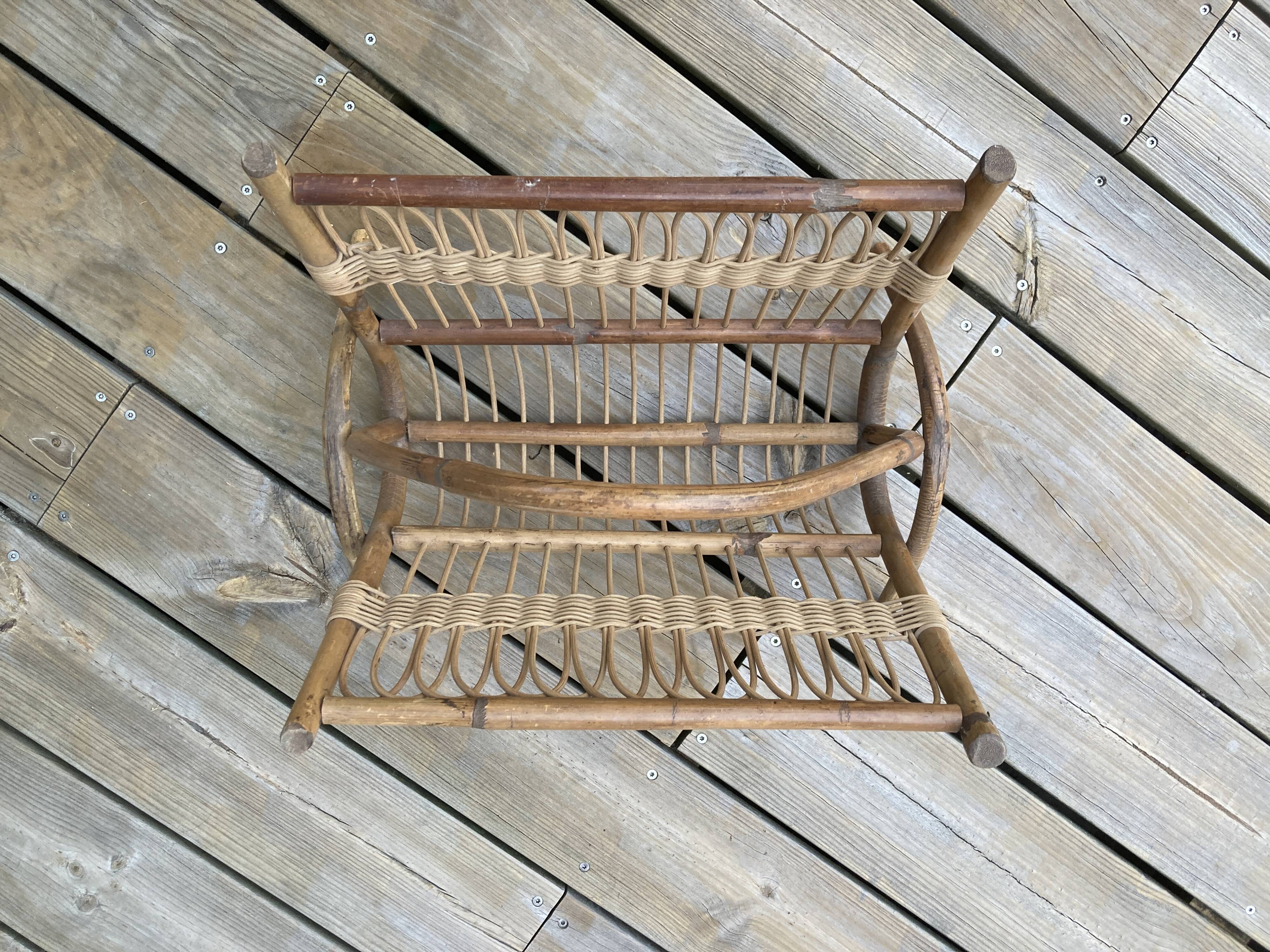 Porte-revues rotin vintage