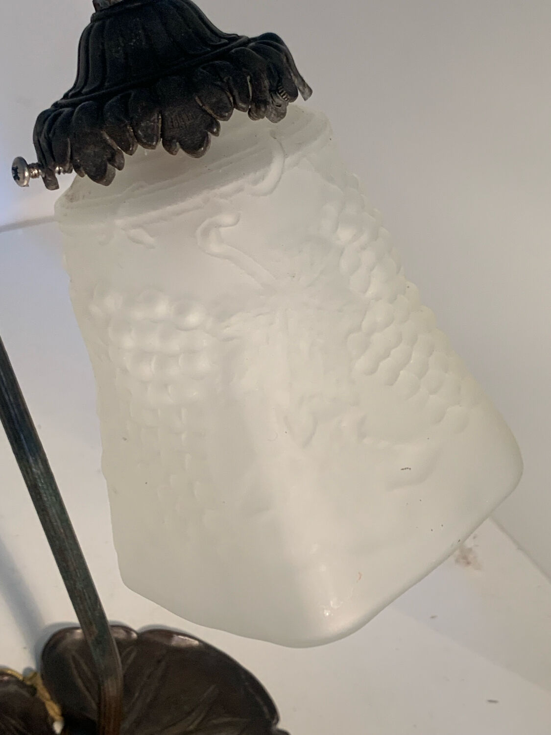 Desk lamp