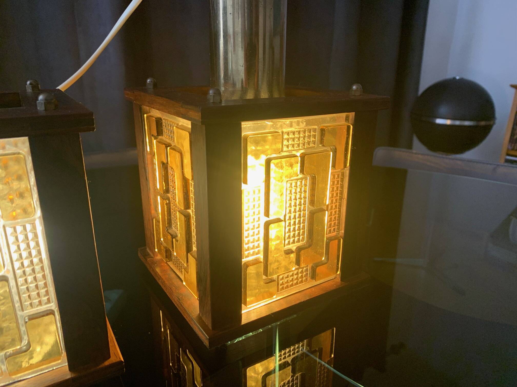 A pair of ceiling lamps designed by Erik Höglund, Kosta Boda, Sweden, 1960s