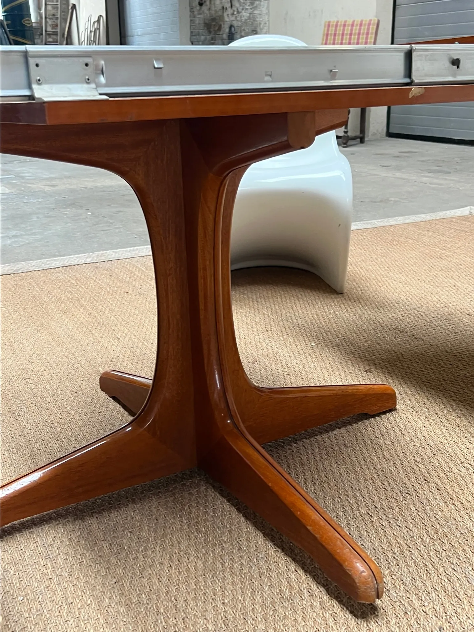 Scandinavian style Baumann table