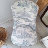 Blue toile de Jouy toad armchair
