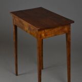 Table d'appoint ancienne en noyer, fin du XIXe siècle – restaurée