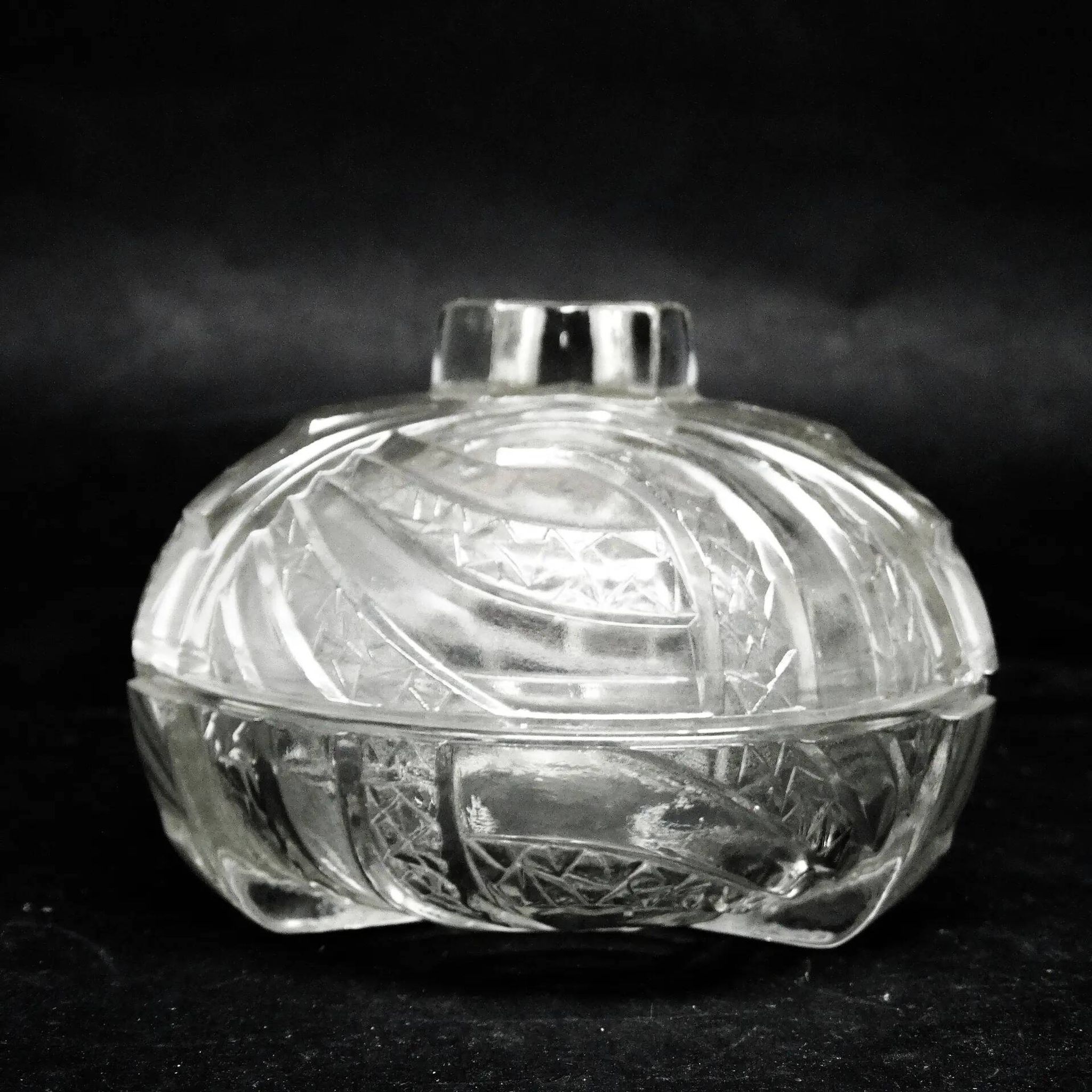 Art Deco bonbonniere, pressed glass, Hortensja Glassworks, Poland, 1950s