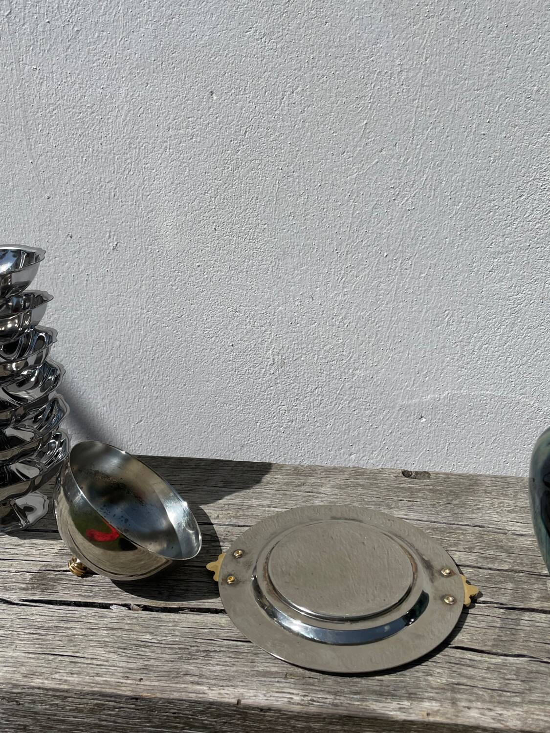 Silver-plated metal butter dish with knots