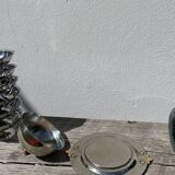 Silver-plated metal butter dish with knots