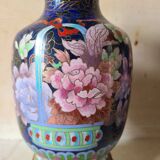 Paire de vases chinois en émail cloisonné + socles